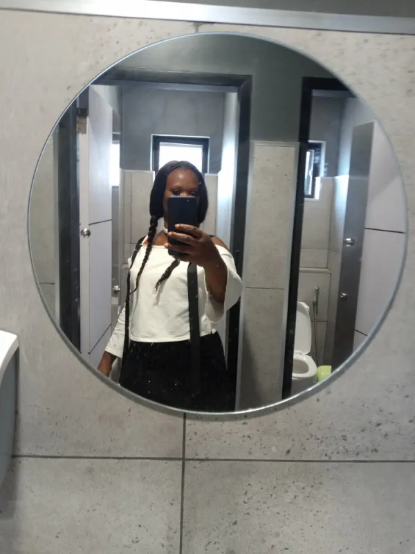 Aysha Avatar Bg