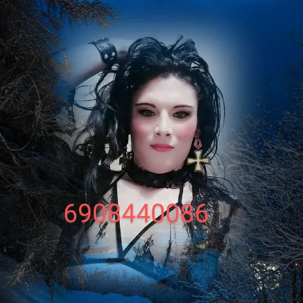 Alexandra Avatar Bg