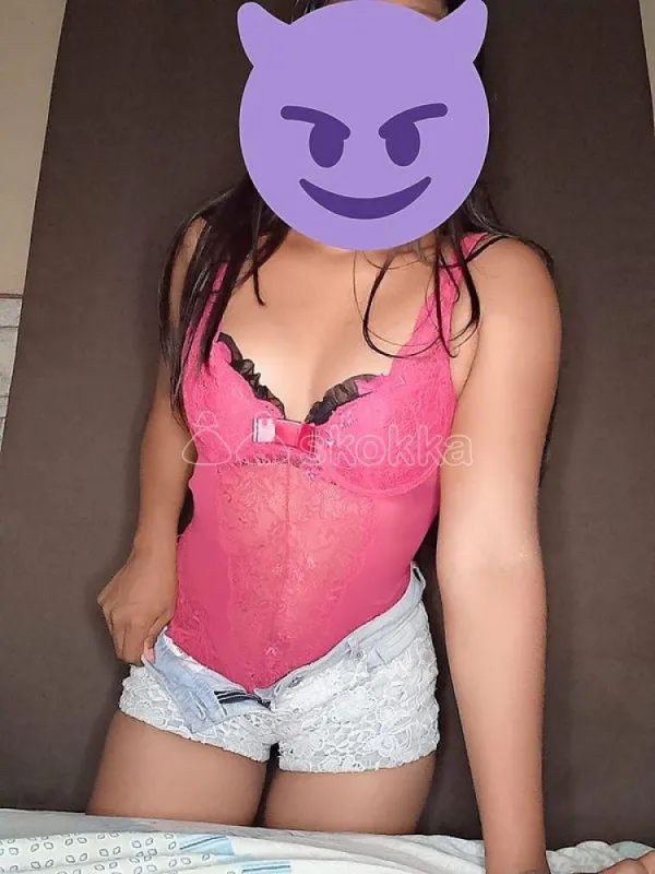 Camila Avatar Bg