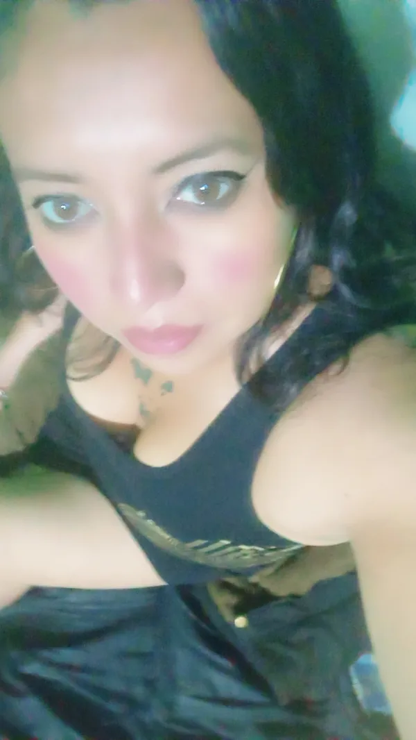 Ivanna Cifuentes Avatar Bg