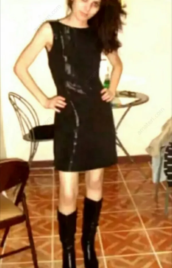 Amanda Alarcon Avatar Bg