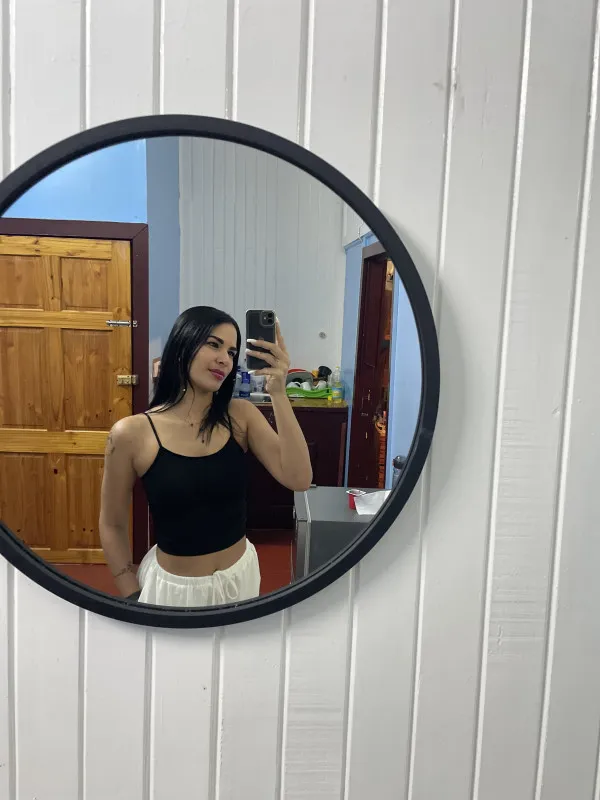 Lis Avatar Bg