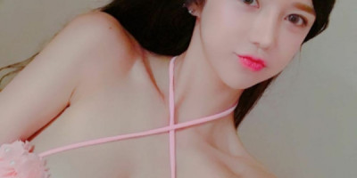 Any I'm a very confident smart and sexy woman who is always rea