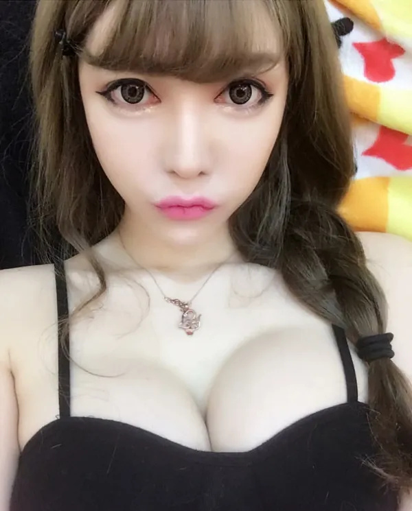 Saratokyo Avatar Bg