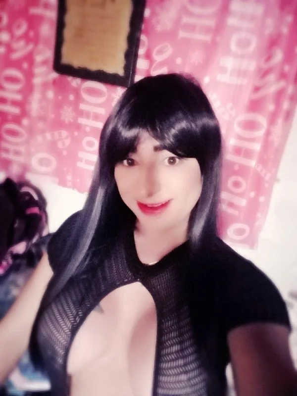 525561526459 Rubi Avatar Bg
