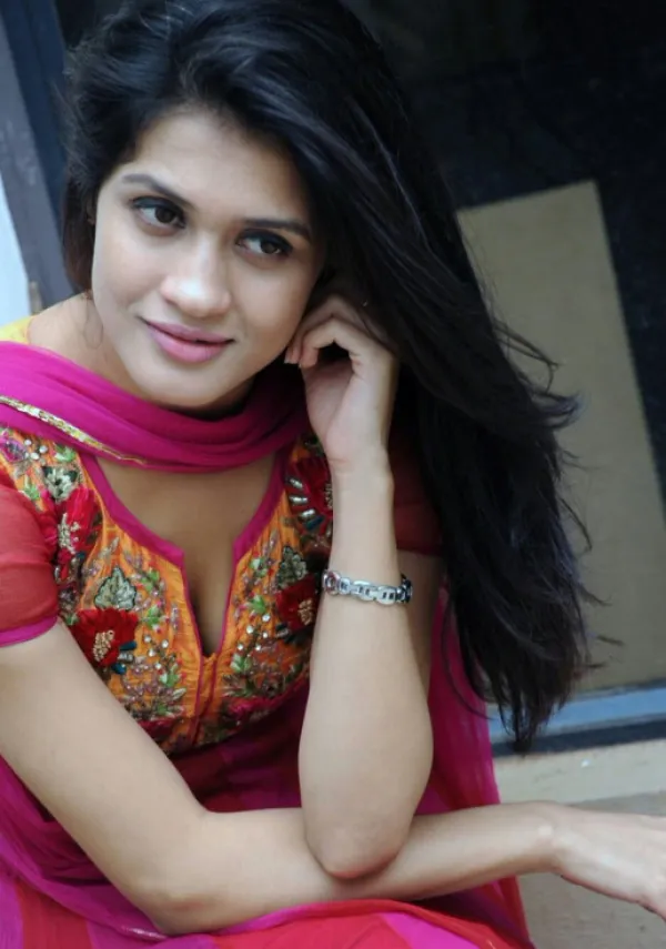 Lustindelhi Avatar Bg
