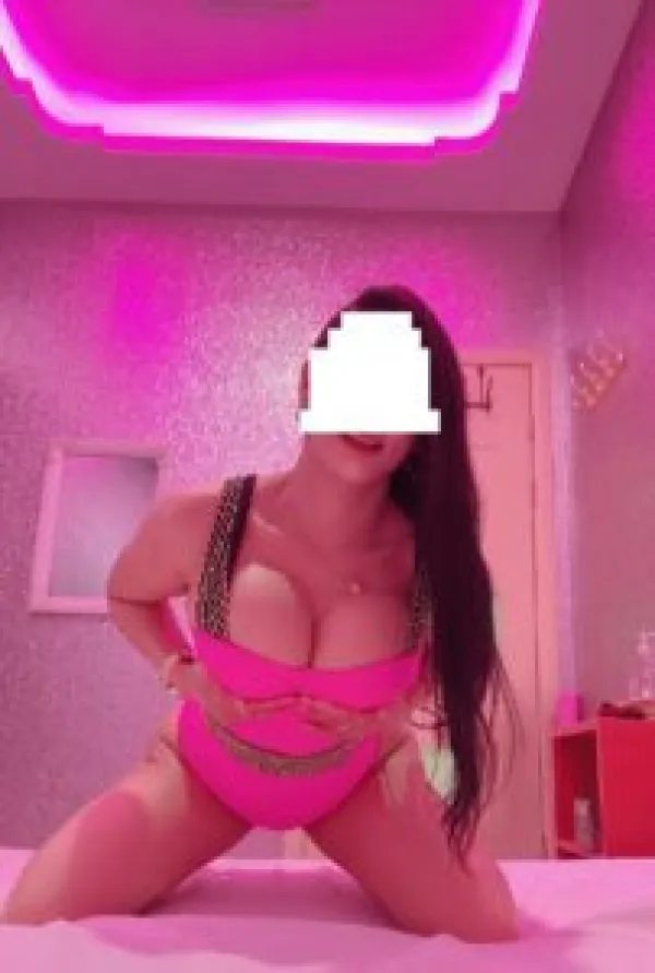Ronisha Avatar Bg