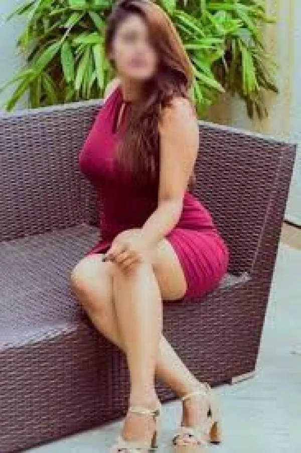 Realescort9818 Avatar Bg