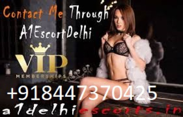 CALL GIRLS IN GREEN PARK 8447370425 ESCORTS SERVICE IN DELHI NCR-big-0
