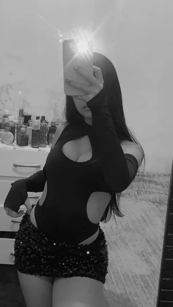 Sara Avatar Bg