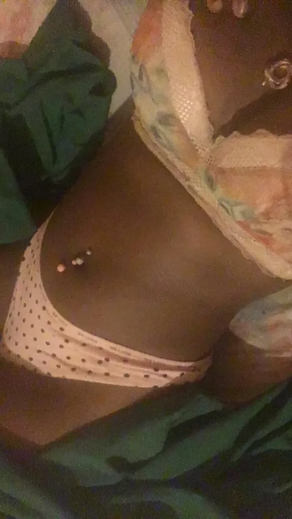 Sweet Pussy Cream Avatar Bg