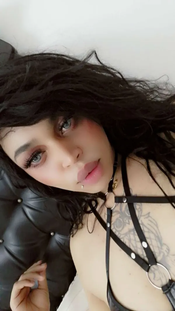 Lululadyboy Avatar Bg