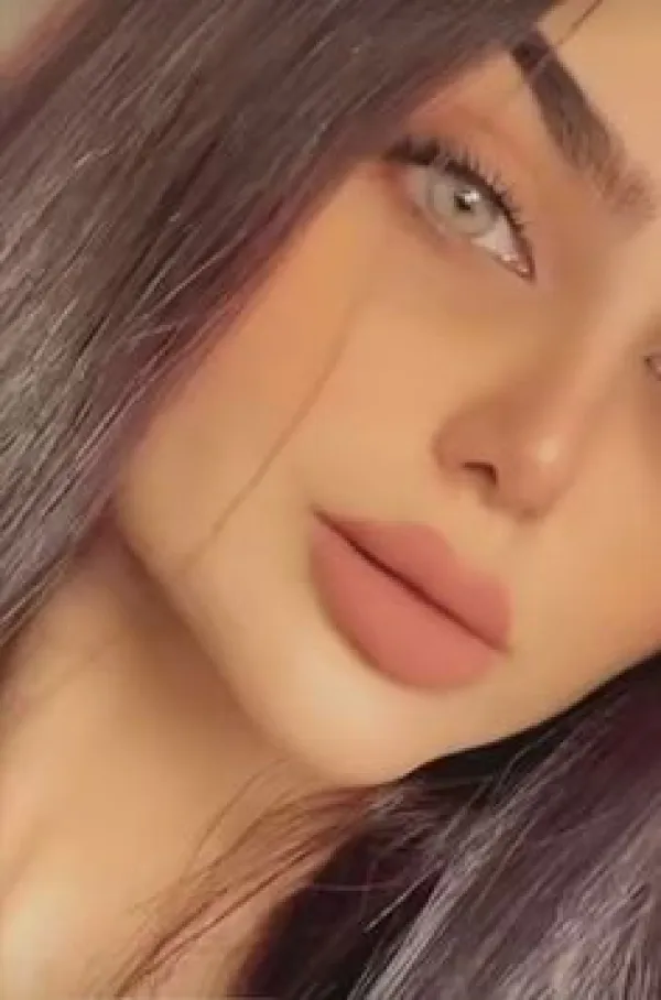 ليليان Avatar Bg