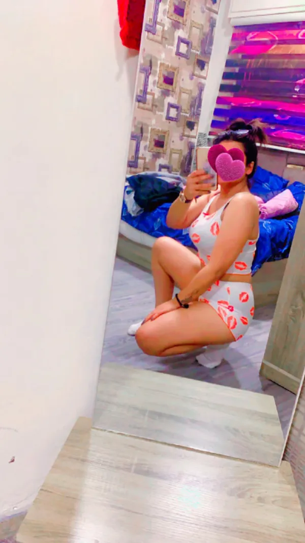 رشا دلع Avatar Bg