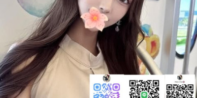 Recently Ive noticed that many foreigners visiting Japan arent just here for cherry blossoms