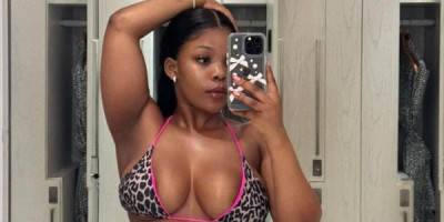 I'm amanda I'm looking for hookup dating I need someone to come fuck me now I'm available for All