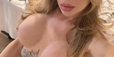 Shantal bella linda educada cariñosa disponible para hacer todas tu fantasía sexuales