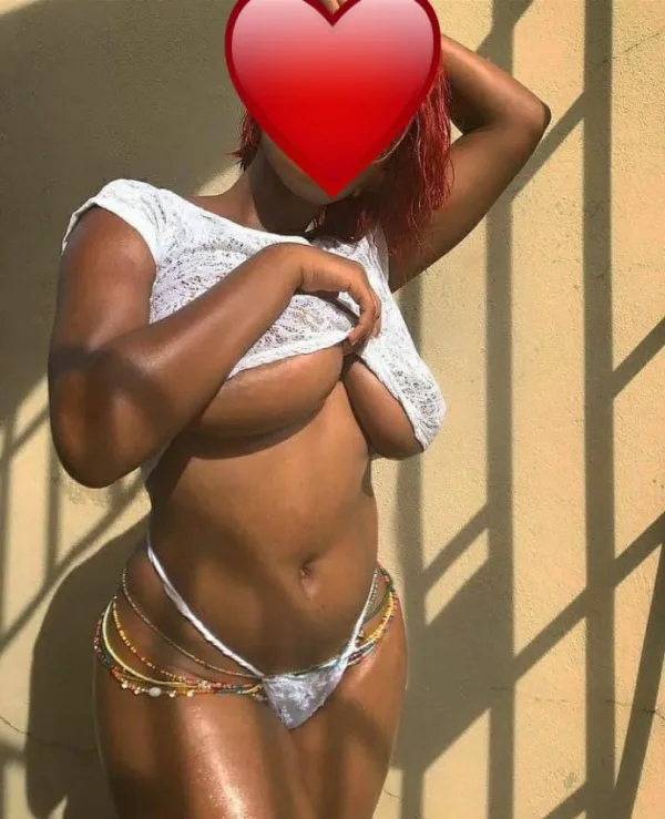 Pascaline Avatar Bg