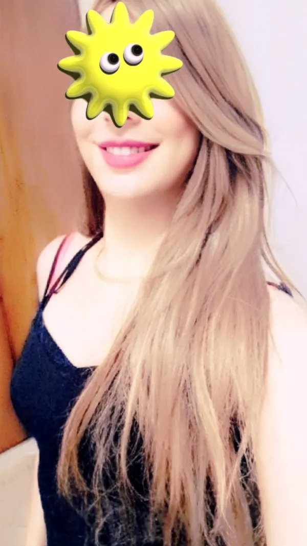 Quenne Avatar Bg