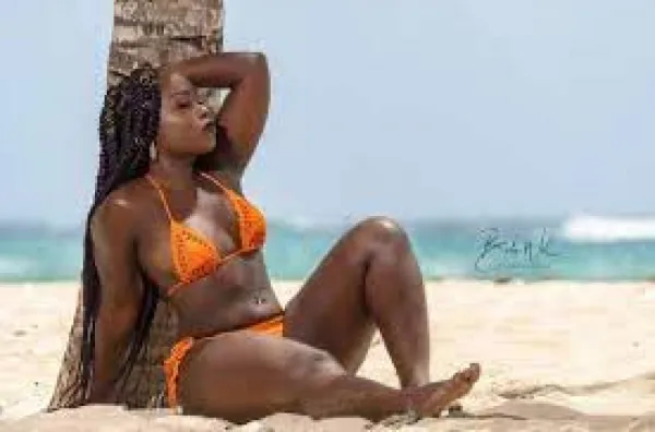 Misseblack Avatar Bg