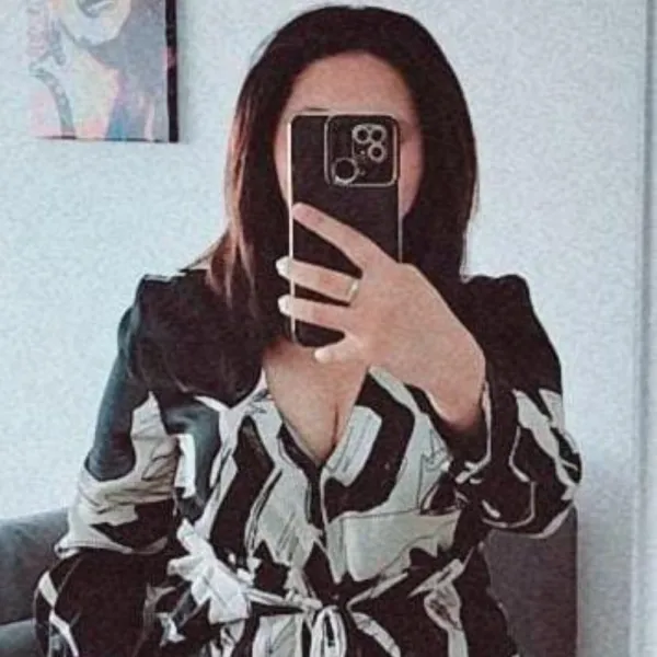 Ghita Avatar Bg