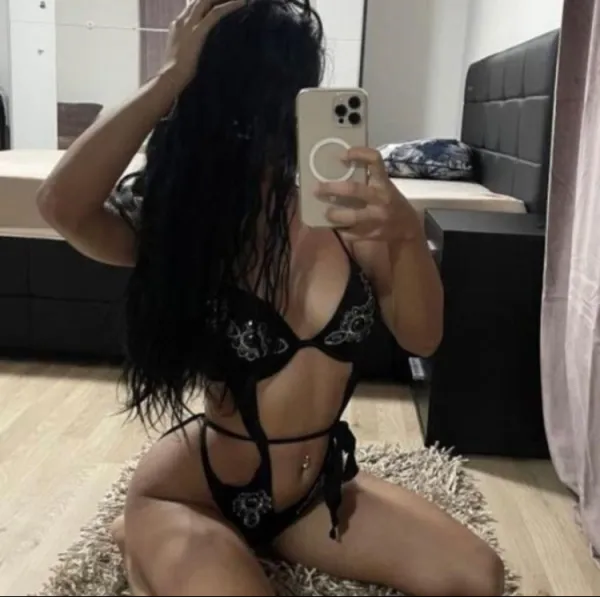 Laila Avatar Bg