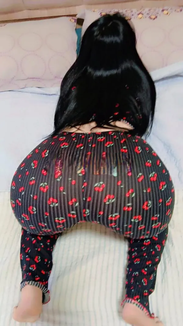 Hiba Seeexy Avatar Bg