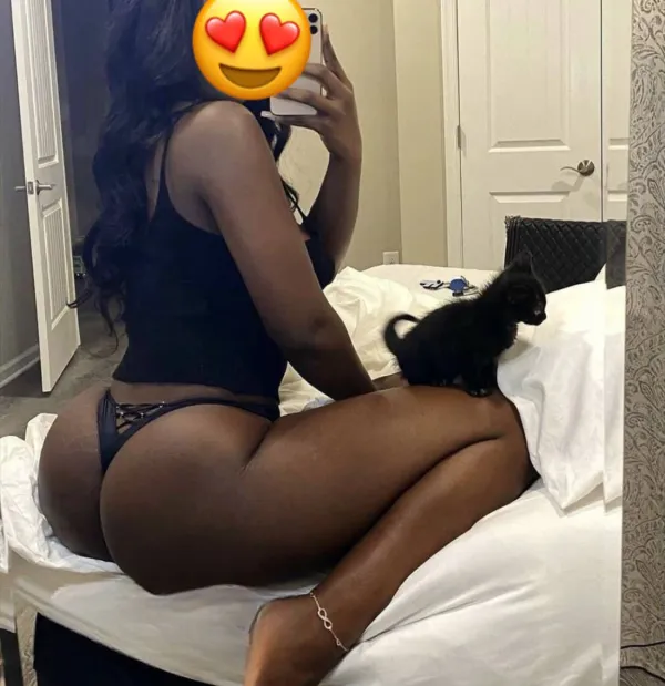 Raïsa Avatar Bg