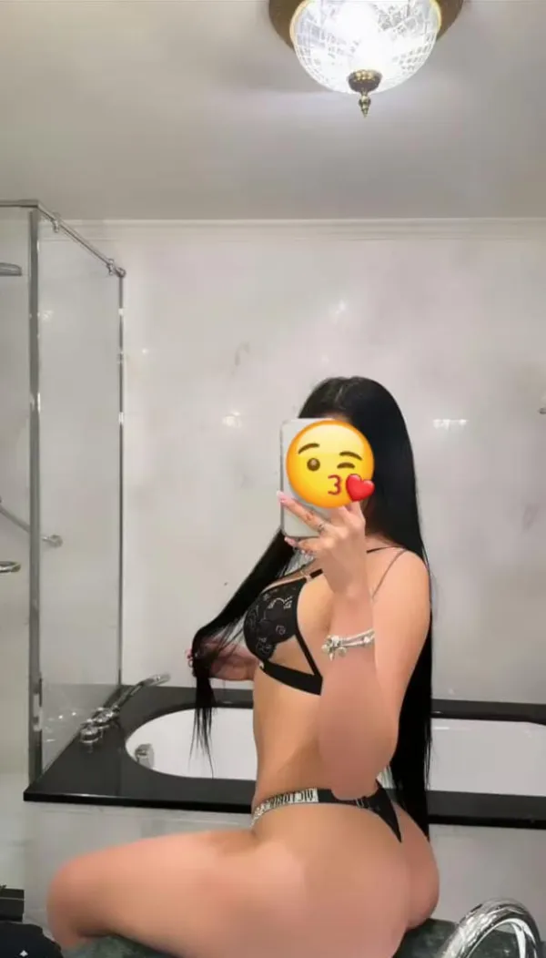 Sëxy Escorte Avatar Bg