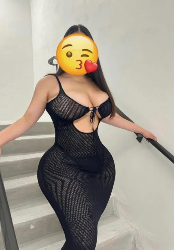 Belle Fille Escort Avatar Bg