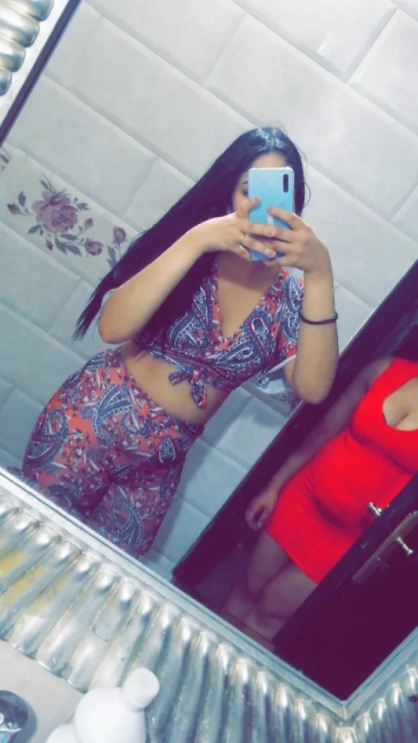 Lina Avatar Bg