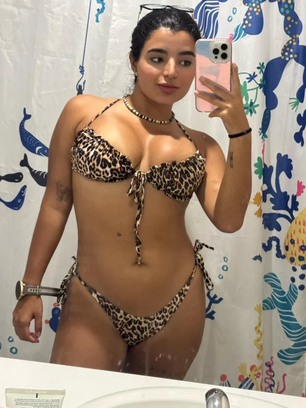La Bella Avatar Bg