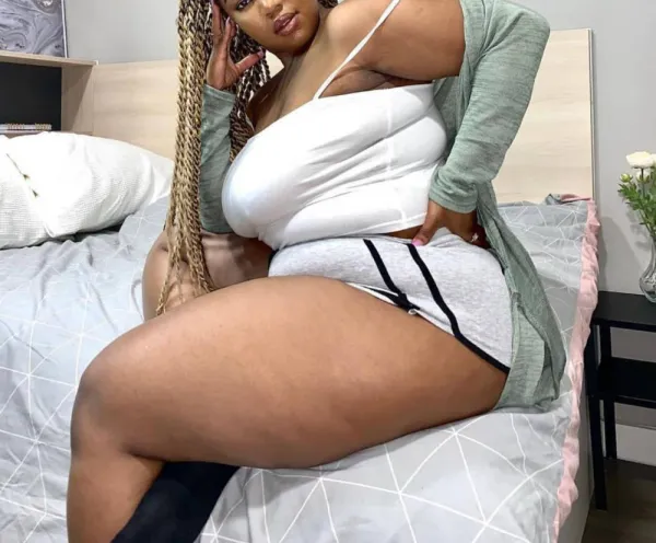 MELANI Avatar Bg