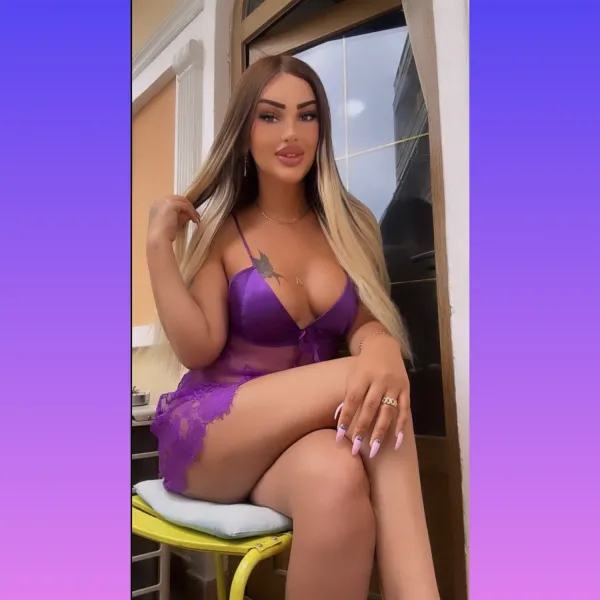 Ayla Avatar Bg