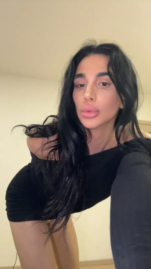 Katya Trans Avatar Bg