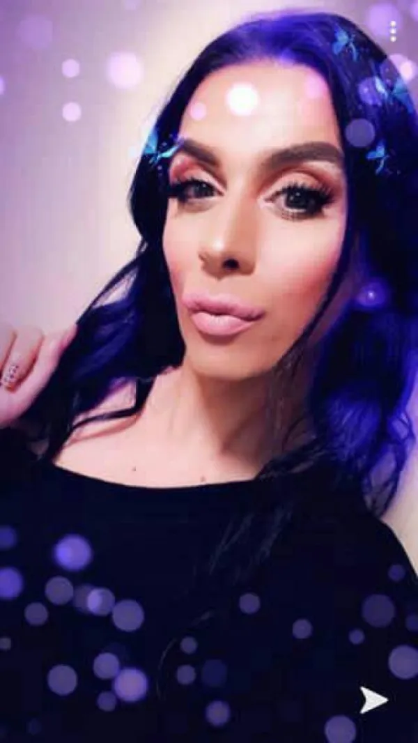 Monica Avatar Bg