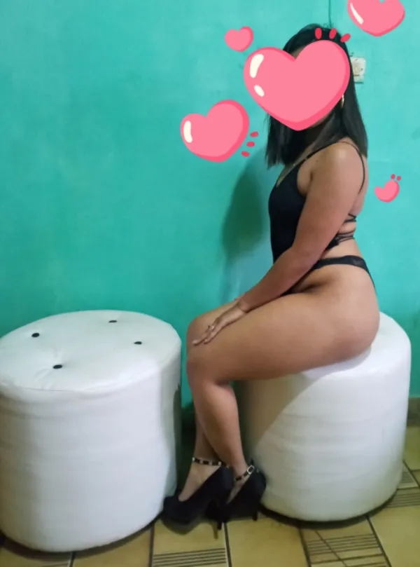 Miah Bella Avatar Bg