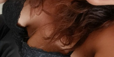 Une maîtresse Dominatrice disponible Jour et nuit