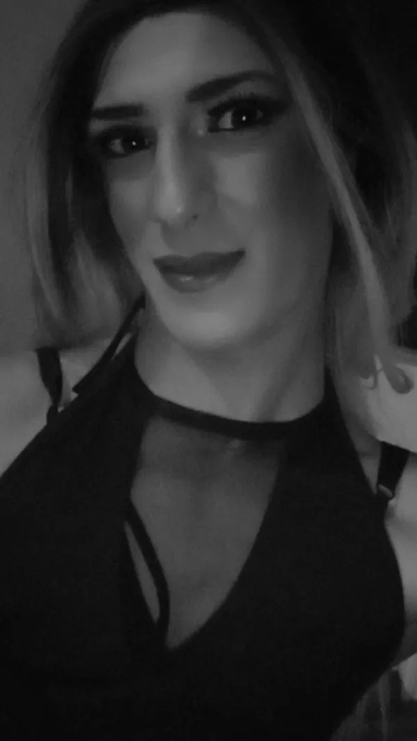 Anita Avatar Bg