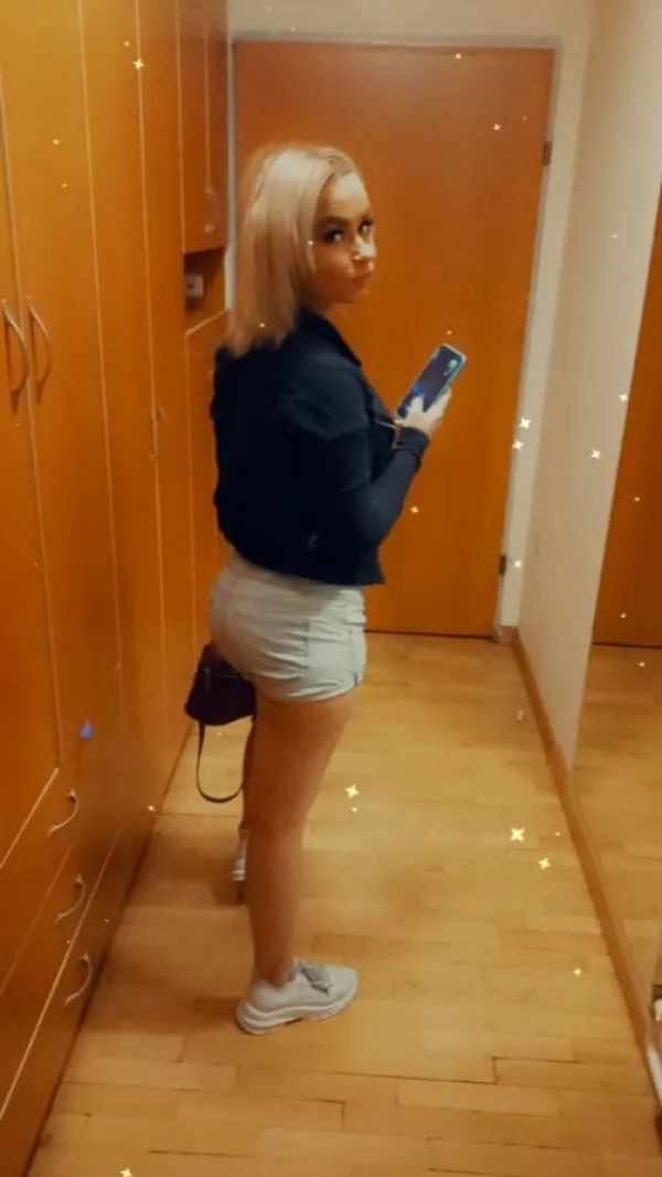 Sani Avatar Bg