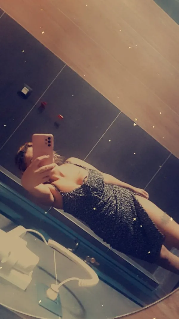 Latifa Avatar Bg