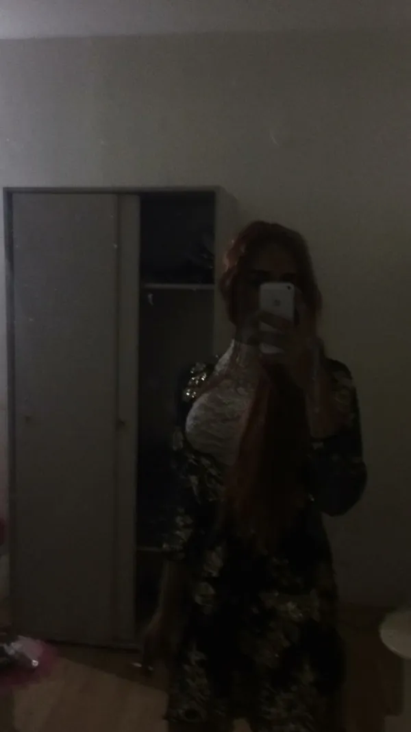 Mlada Trans Avatar Bg