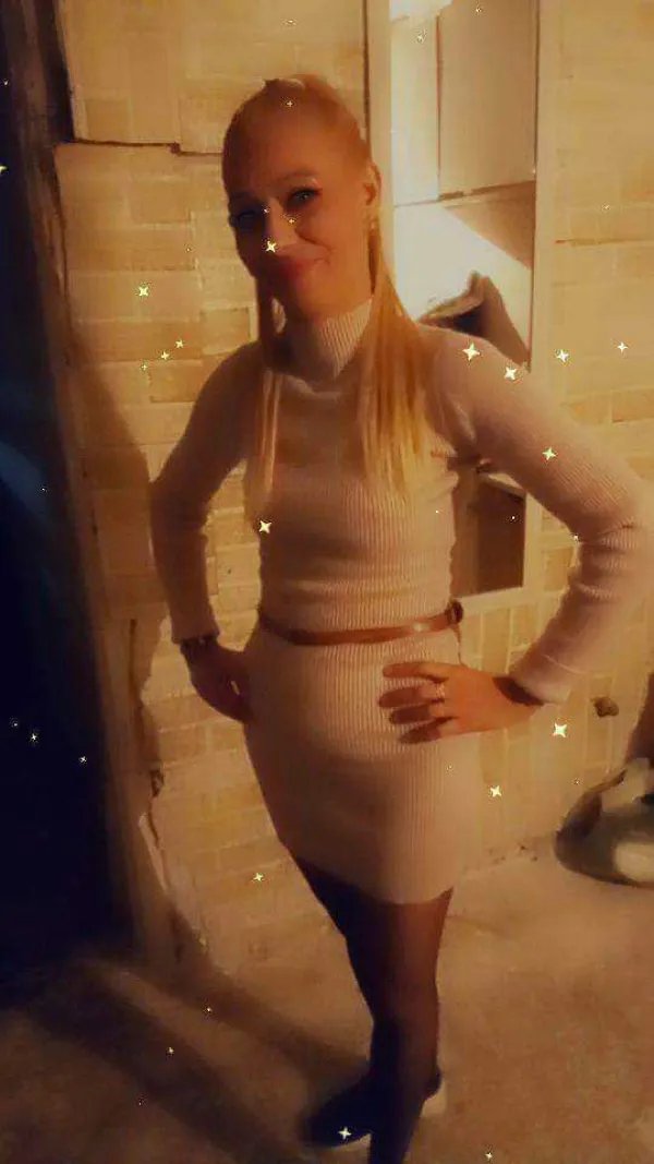 Mimi Avatar Bg