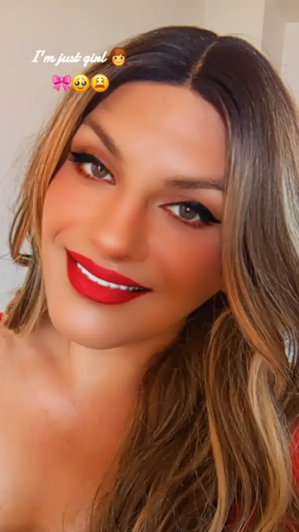 Safira Avatar Bg