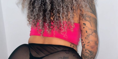 Mía Nouvelle fille pour vous faire plaisir et passer un bon moment