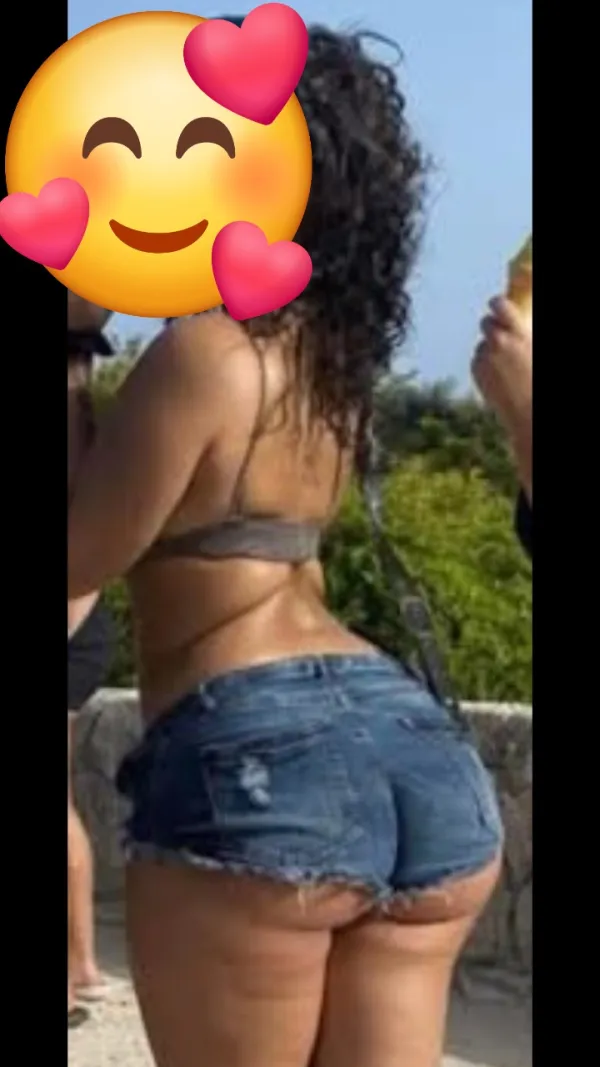 Shanelle Avatar Bg