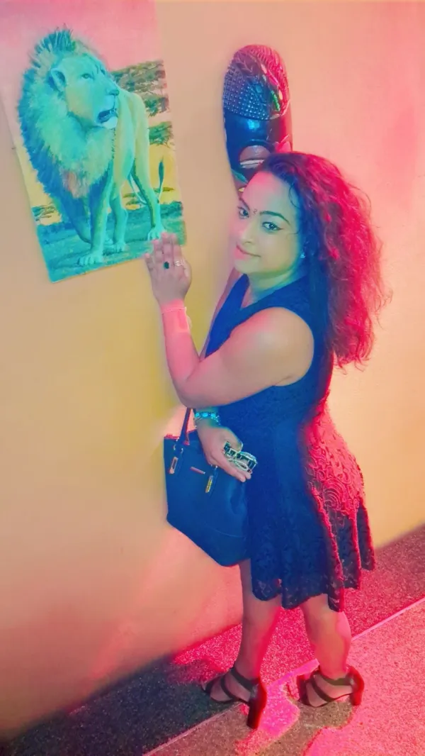 Aishaaa Avatar Bg