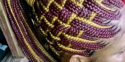 La jolie fille coquine sexy avec des jolie seins