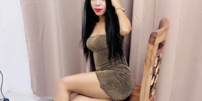 Hello may name jenni im 24 old im beautiful white girls