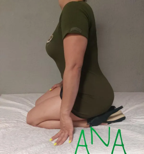 Lorena Casa Avatar Bg